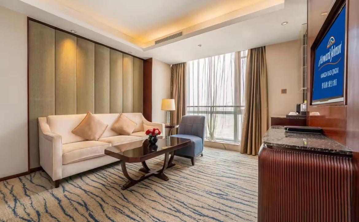โฮเวิร์ด จอห์นสัน คางต้า พลาซา ชิงเต่า โฮเต็ล Hotel Xianlang ภายนอก รูปภาพ