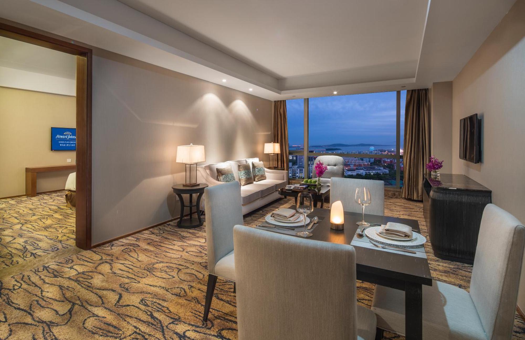 โฮเวิร์ด จอห์นสัน คางต้า พลาซา ชิงเต่า โฮเต็ล Hotel Xianlang ภายนอก รูปภาพ