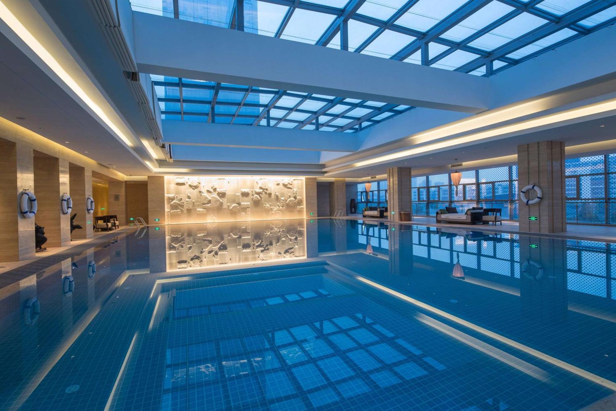 โฮเวิร์ด จอห์นสัน คางต้า พลาซา ชิงเต่า โฮเต็ล Hotel Xianlang ภายนอก รูปภาพ